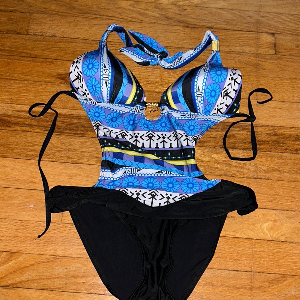 Women’s Swimming 🏊‍♀️ Suit